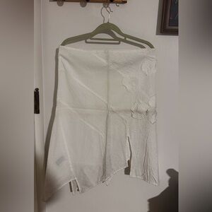 White Floral-Applique Asymmetrical Maxi Skirt